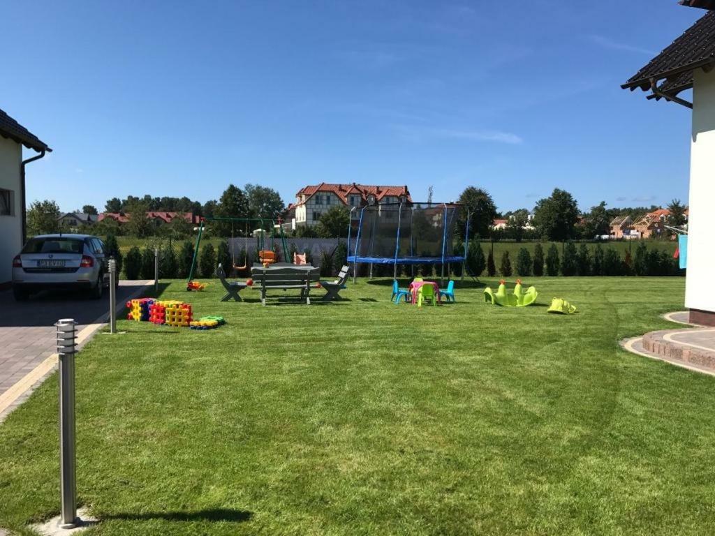 Apartamenty Bursztynowe Dębki Exteriör bild