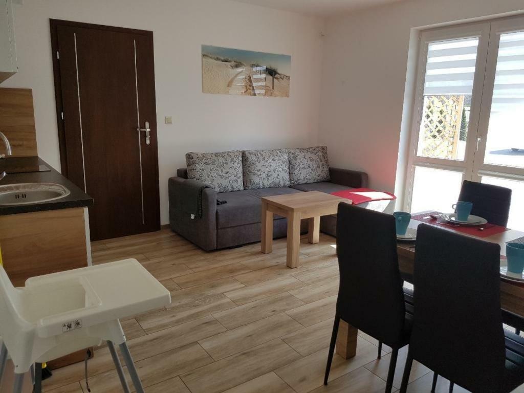 Apartamenty Bursztynowe Dębki Exteriör bild
