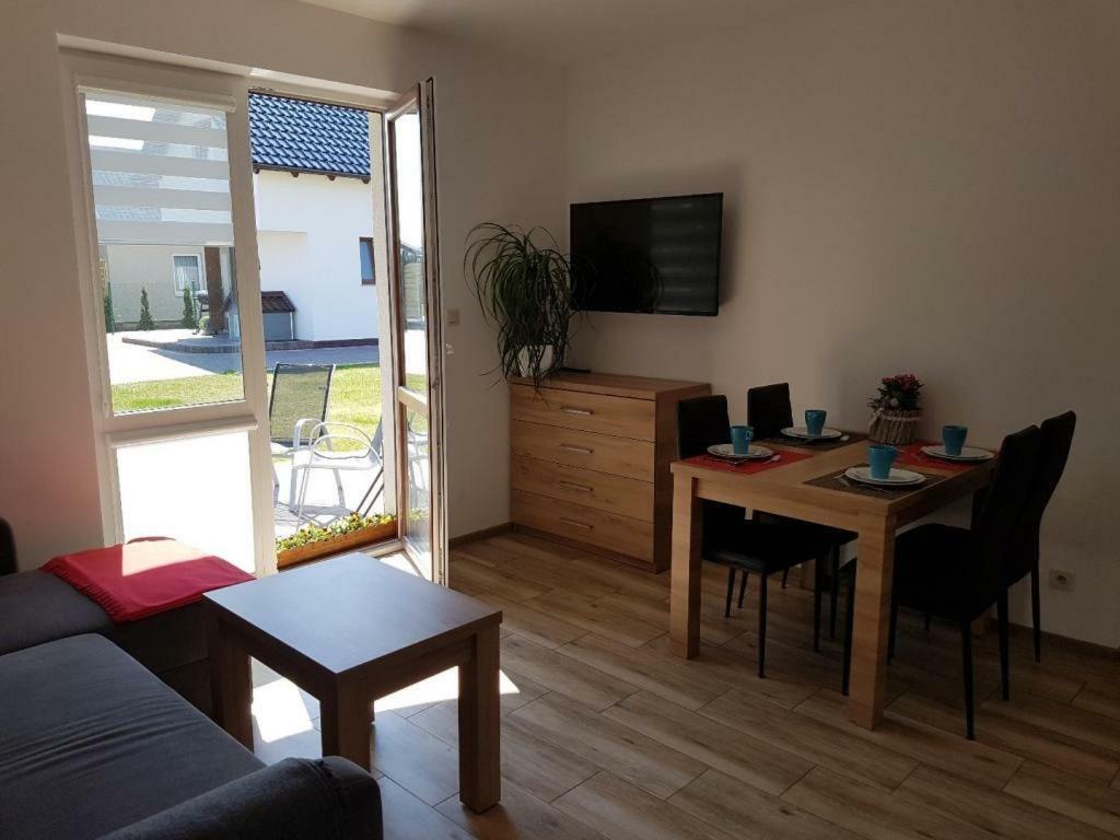 Apartamenty Bursztynowe Dębki Exteriör bild