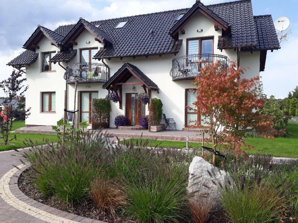 Apartamenty Bursztynowe Dębki Exteriör bild